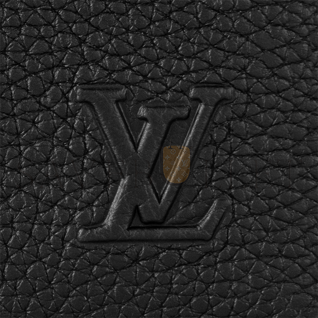 l**is V*t*n slender wallet m83128 (11*8.5*2cm)